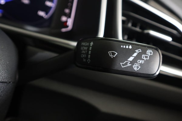 Used Volkswagen T-Roc 2022 for sale - 76185549: Photo 20