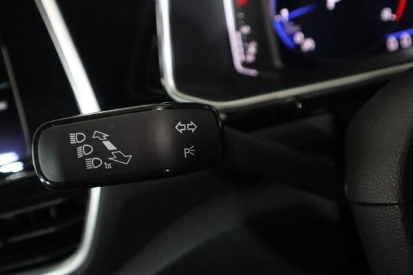 Used Volkswagen T-Roc 2022 for sale - 76185549: Photo 21