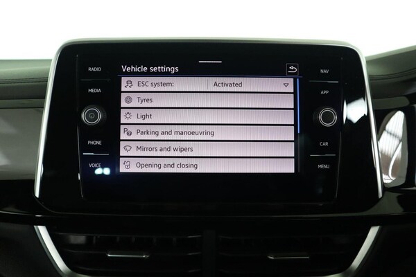 Used Volkswagen T-Roc 2022 for sale - 76185549: Photo 41