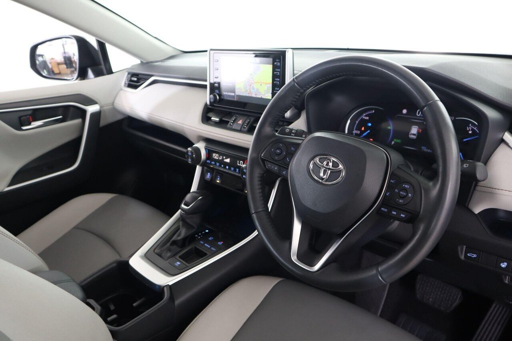 Used Toyota RAV4 2022 for sale - 76148093: Photo 12
