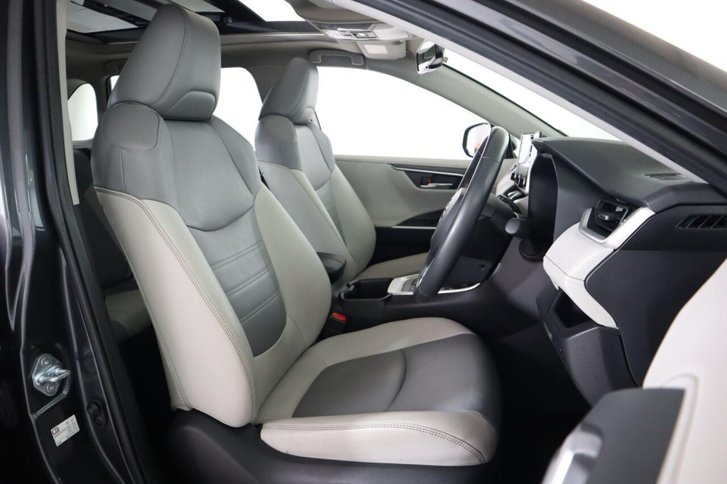 Used Toyota RAV4 2022 for sale - 76148093: Photo 15