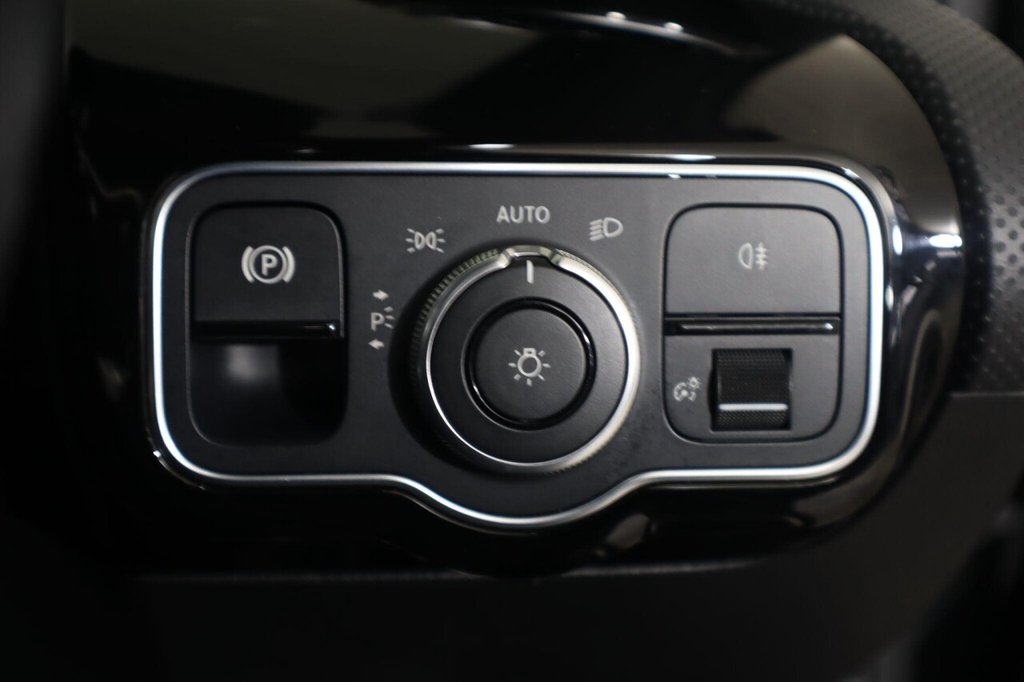 Used Mercedes-Benz A-Class 2021 for sale - 77172224: Photo 25