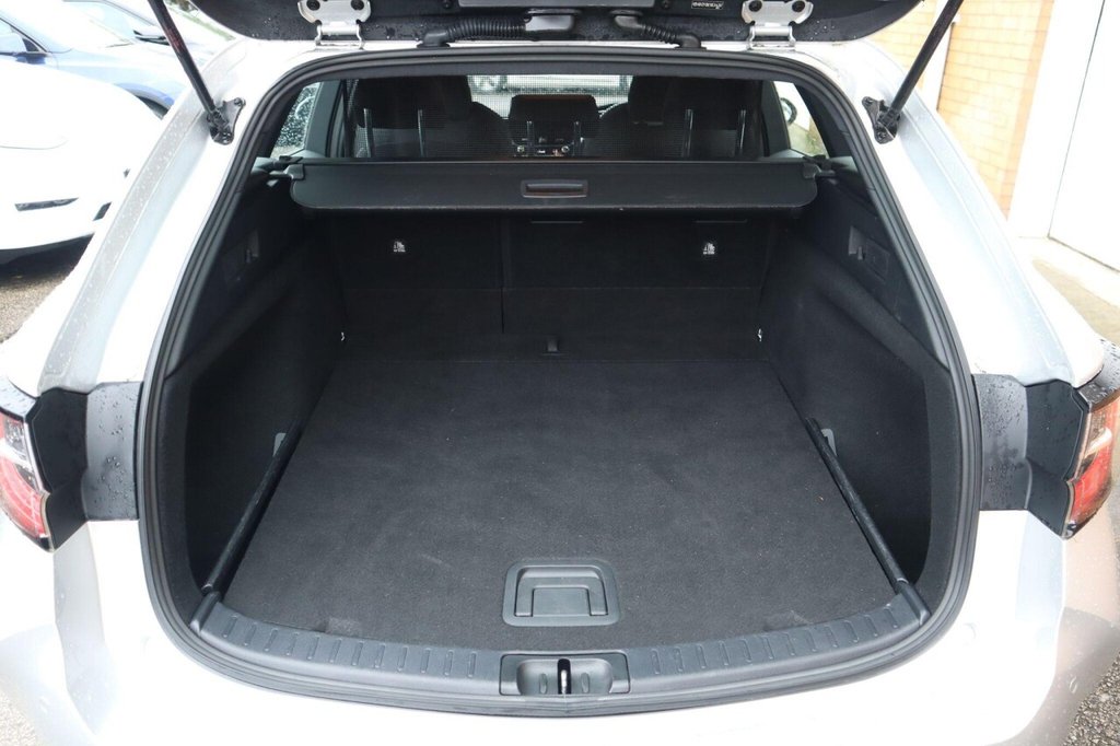 Used Toyota Corolla 2021 for sale - 76546885: Photo 41