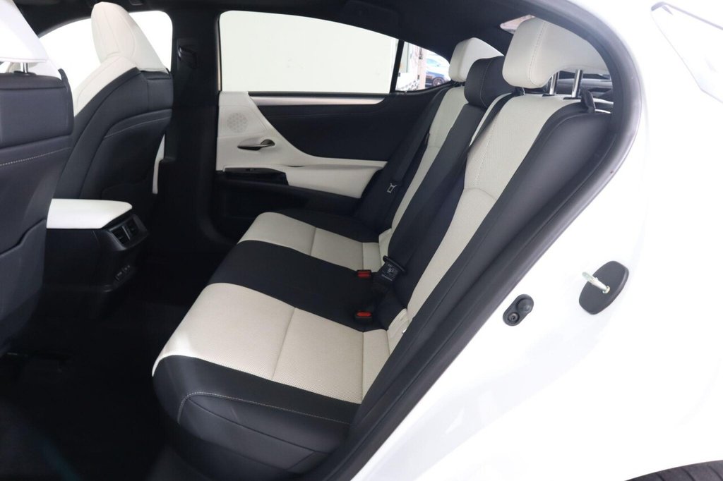 Used Lexus ES 2022 for sale - 76185600: Photo 17