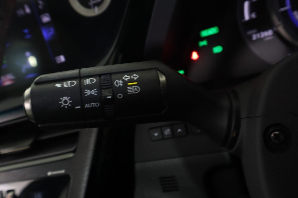 Used Lexus ES 2022 for sale - 76185600: Photo 21