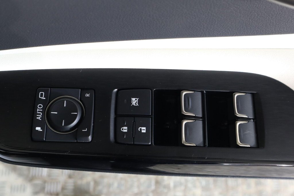 Used Lexus ES 2022 for sale - 76185600: Photo 31