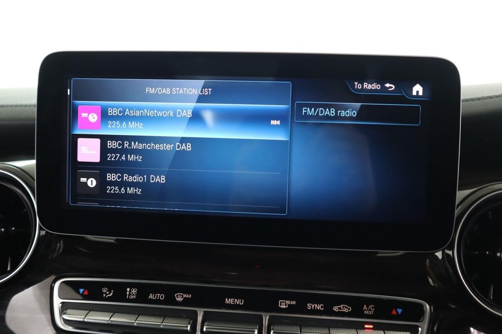 Used Mercedes-Benz V-Class 2020 for sale - 76751334: Photo 36