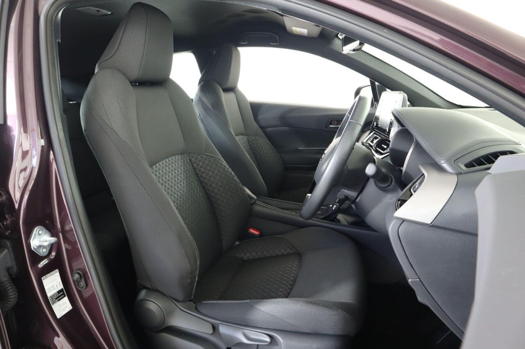 Used Toyota C-HR 2022 for sale - 76632472: Photo 14