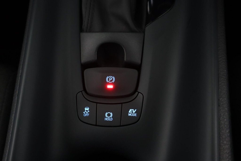 Used Toyota C-HR 2022 for sale - 76632472: Photo 23