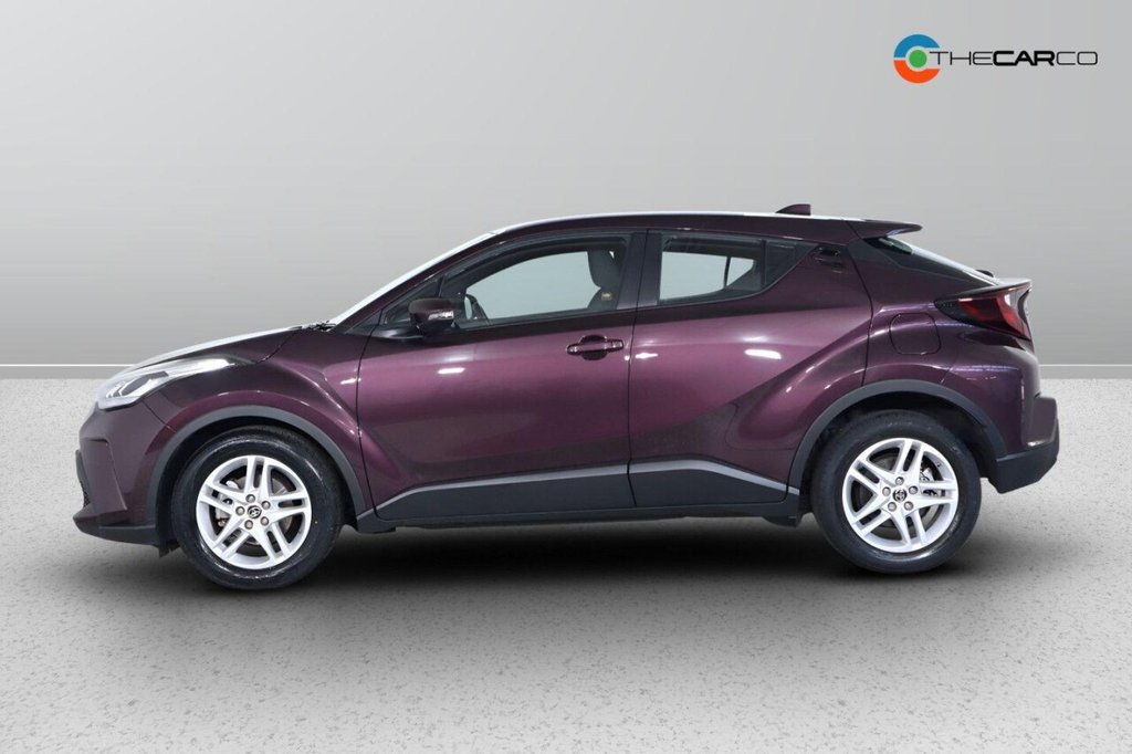 Used Toyota C-HR 2022 for sale - 76632472: Photo 8