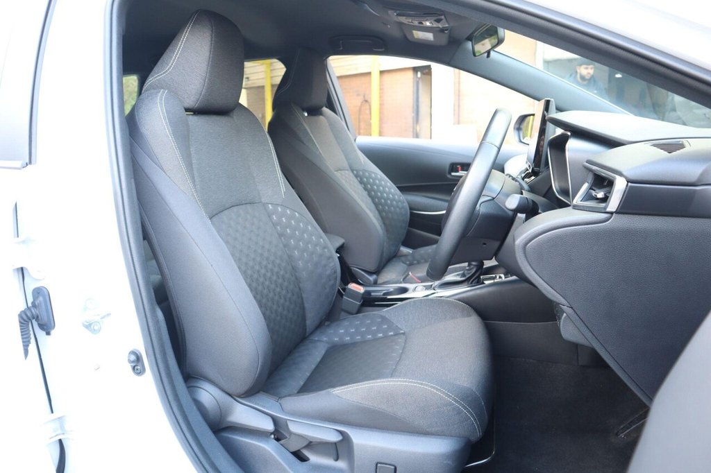 Used Toyota Corolla 2024 for sale - 77014425: Photo 17