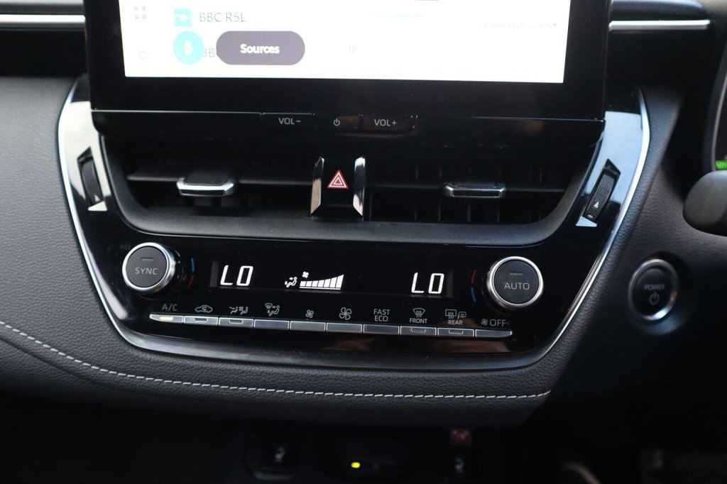 Used Toyota Corolla 2024 for sale - 77014425: Photo 34