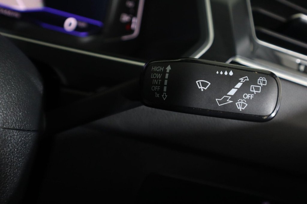 Used Volkswagen Tiguan 2020 for sale - 76798159: Photo 20