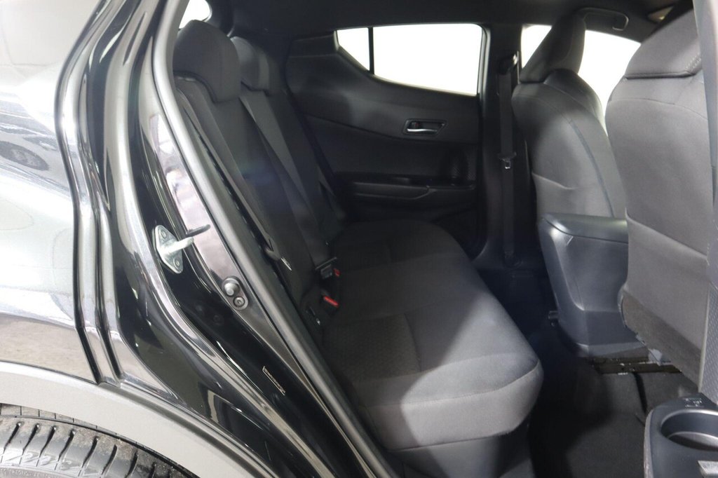 Used Toyota C-HR 2022 for sale - 76406981: Photo 15