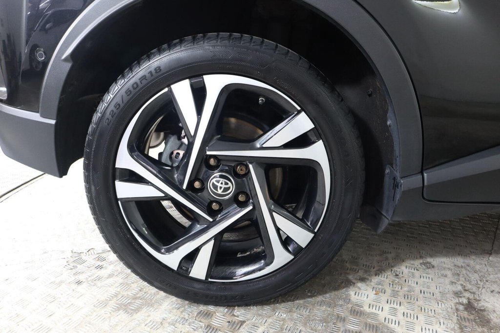 Used Toyota C-HR 2022 for sale - 76406981: Photo 28