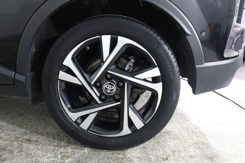 Used Toyota C-HR 2022 for sale - 76406981: Photo 29