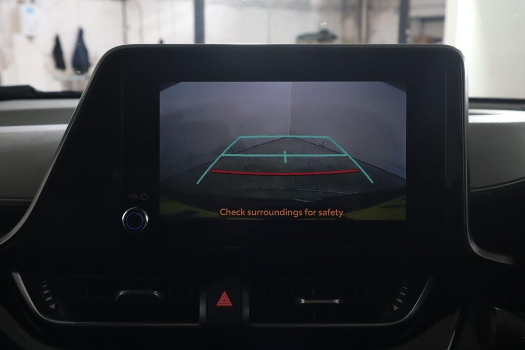 Used Toyota C-HR 2022 for sale - 76406981: Photo 41