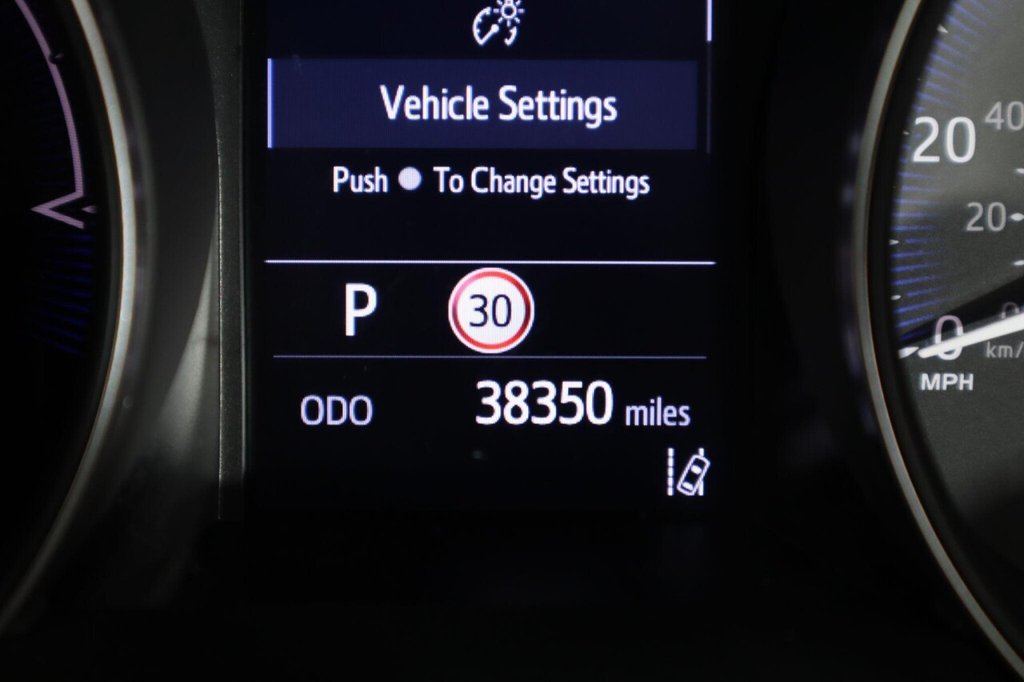 Used Toyota C-HR 2022 for sale - 76406981: Photo 42