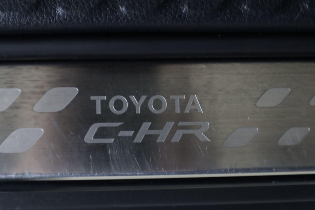 Used Toyota C-HR 2022 for sale - 76406981: Photo 47