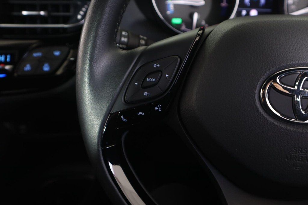 Used Toyota C-HR 2022 for sale - 78056471: Photo 17