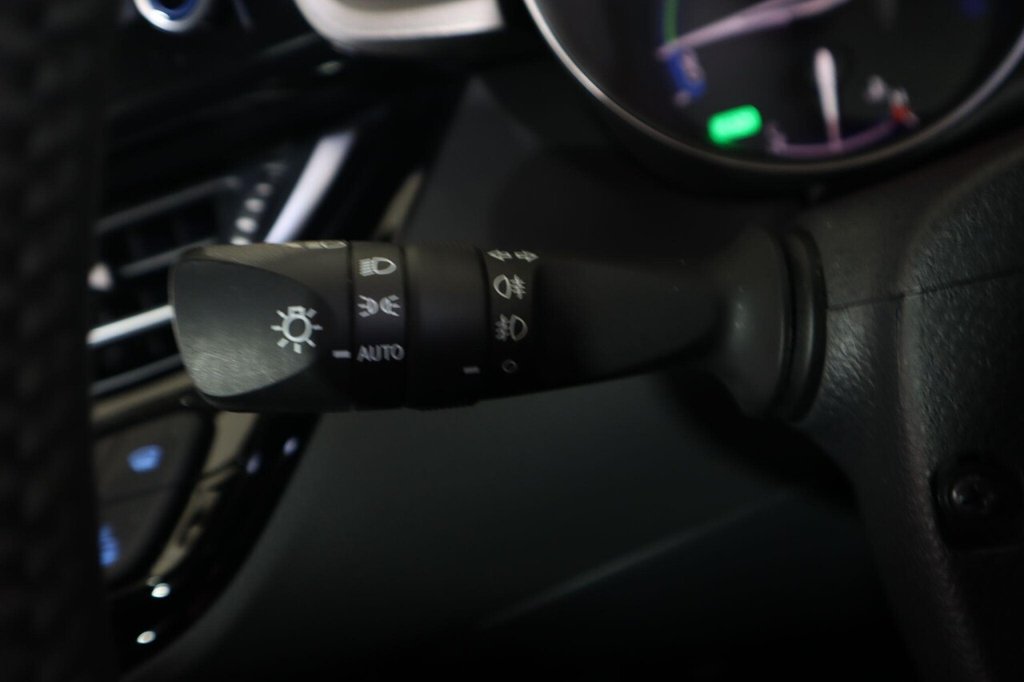 Used Toyota C-HR 2022 for sale - 78056471: Photo 46