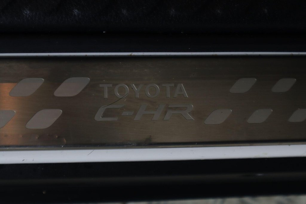 Used Toyota C-HR 2022 for sale - 78056471: Photo 48