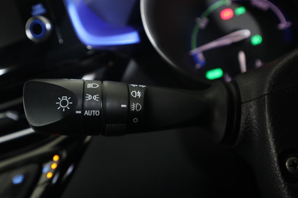 Used Toyota C-HR 2020 for sale - 76119112: Photo 20