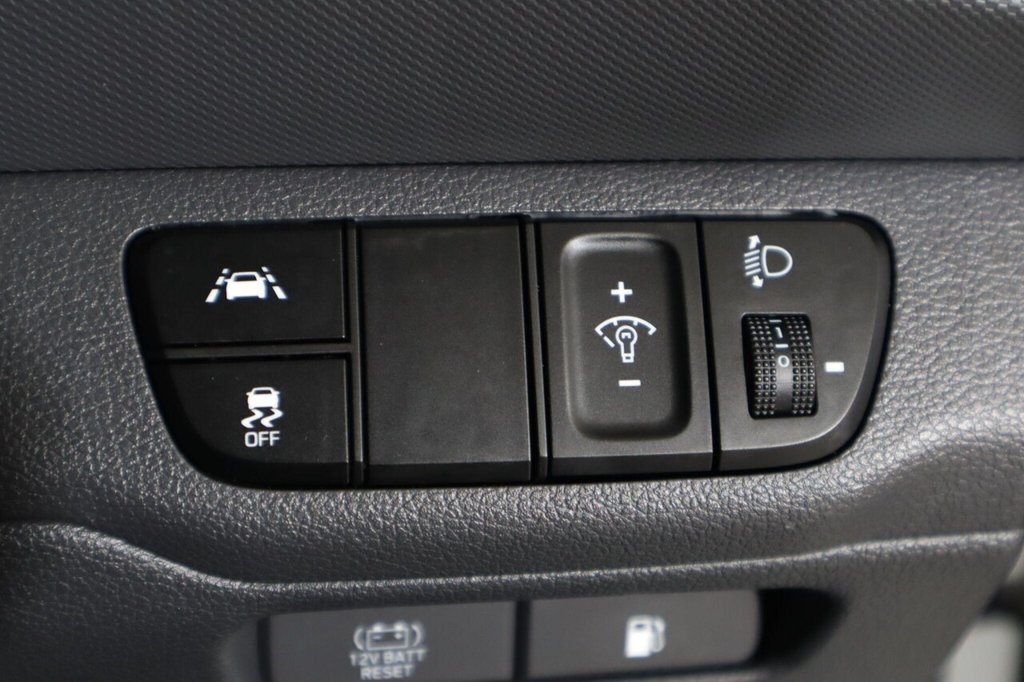 Used Hyundai IONIQ 2021 for sale - 76632552: Photo 26