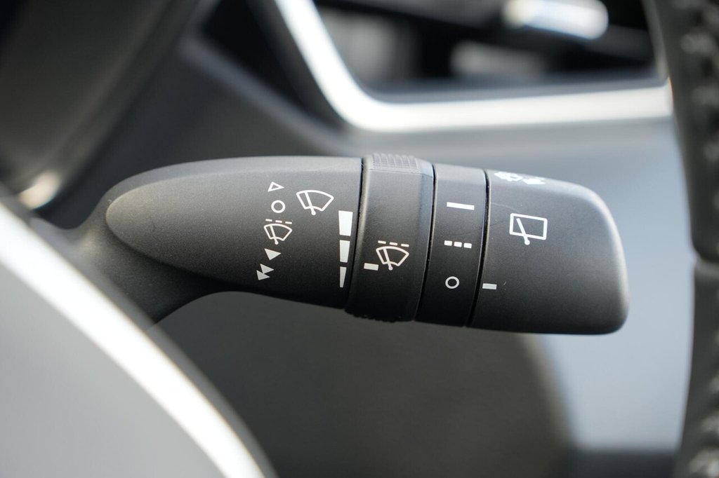 Used Toyota Corolla 2021 for sale - 77836085: Photo 47