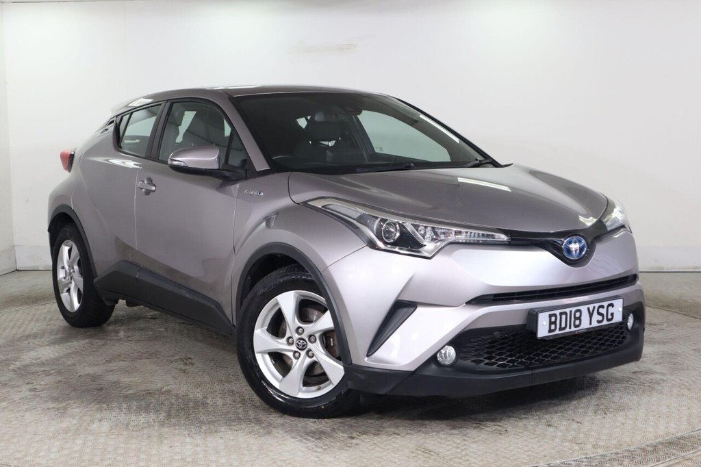 Used Toyota C-HR 2018 for sale - 77953215: Photo 1