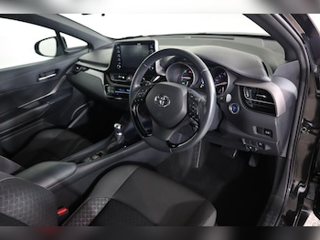 Used Toyota C-HR 2022 for sale - 78645616: Photo