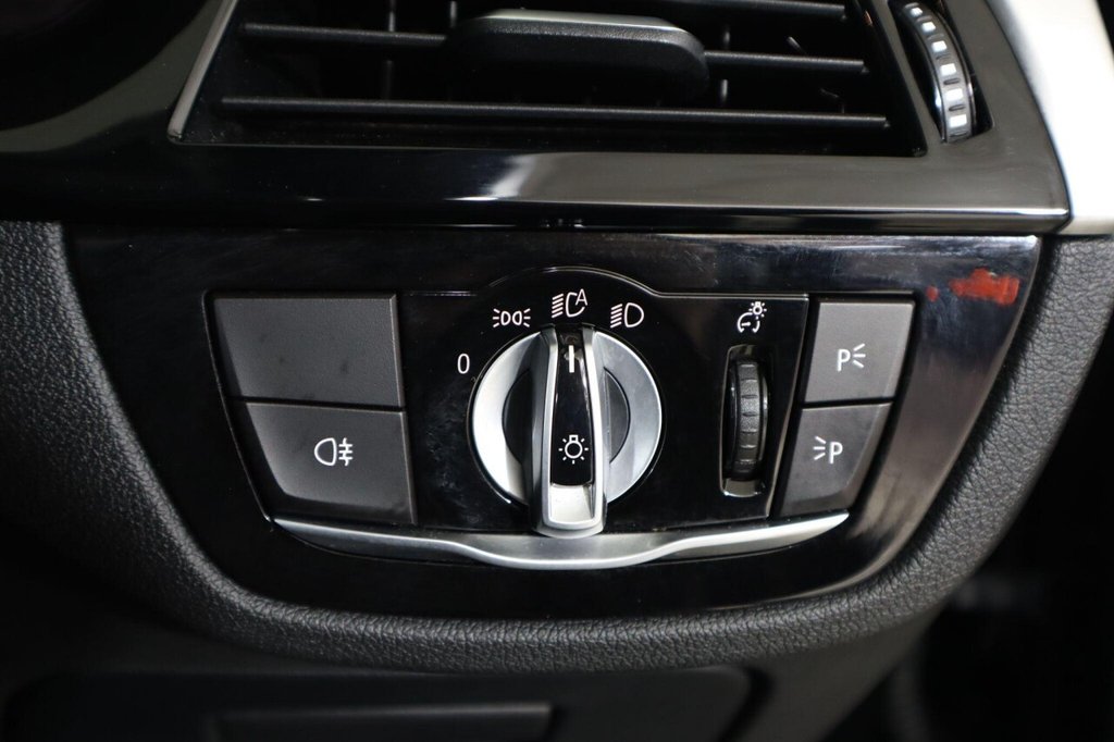 Used BMW 5 Series 2020 for sale - 76345476: Photo 25