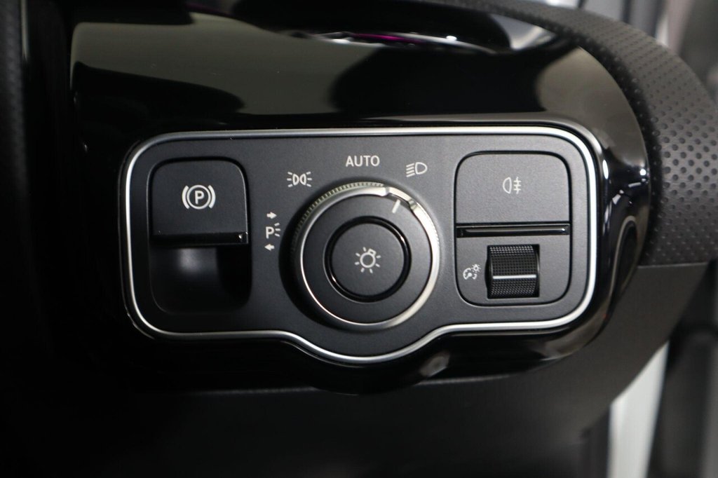 Used Mercedes-Benz CLA 2023 for sale - 76914785: Photo 21