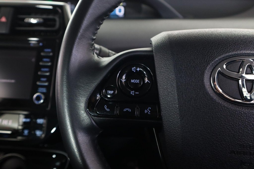 Used Toyota Prius 2022 for sale - 76386261: Photo 17