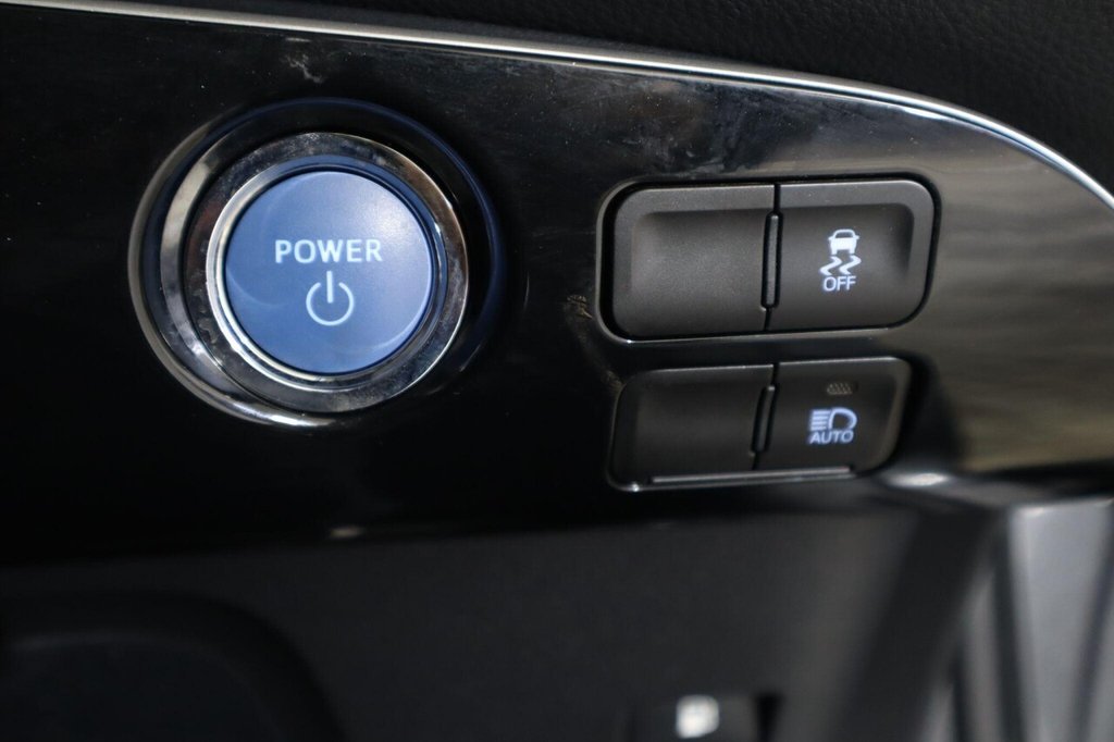 Used Toyota Prius 2022 for sale - 76386261: Photo 24
