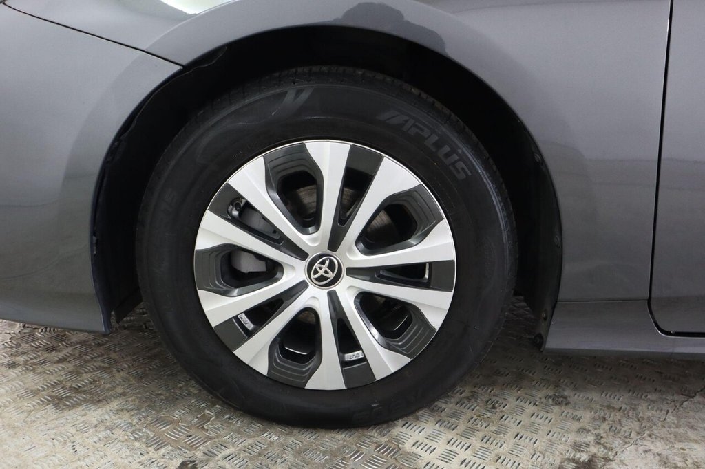 Used Toyota Prius 2022 for sale - 76386261: Photo 30