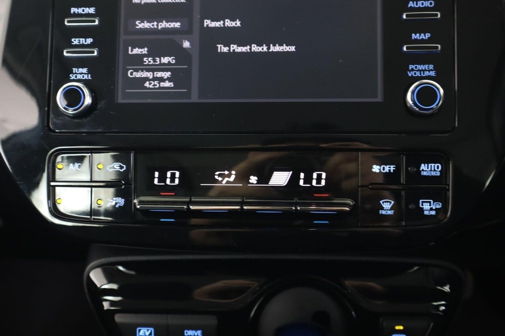 Used Toyota Prius 2022 for sale - 76386261: Photo 34