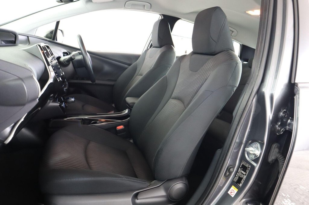 Used Toyota Prius 2022 for sale - 76386261: Photo 46