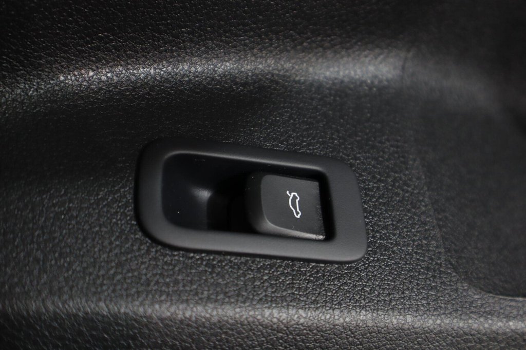 Used Audi Q2 2020 for sale - 78082953: Photo 30