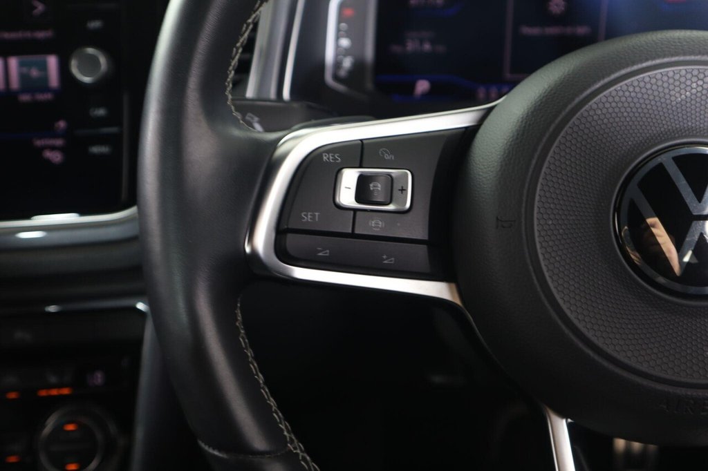 Used Volkswagen T-Roc 2021 for sale - 77153317: Photo 19