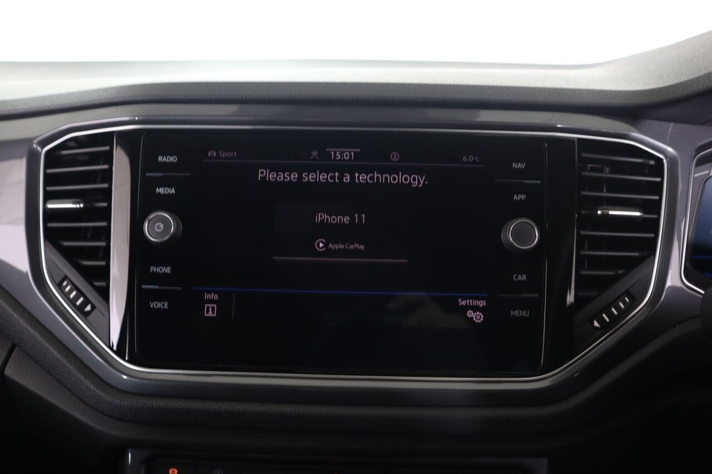 Used Volkswagen T-Roc 2021 for sale - 77153317: Photo 35