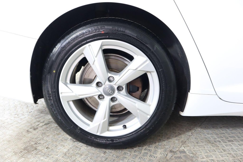 Used Audi A6 Saloon 2018 for sale - 76098243: Photo 30