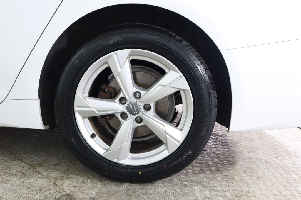 Used Audi A6 Saloon 2018 for sale - 76098243: Photo 31