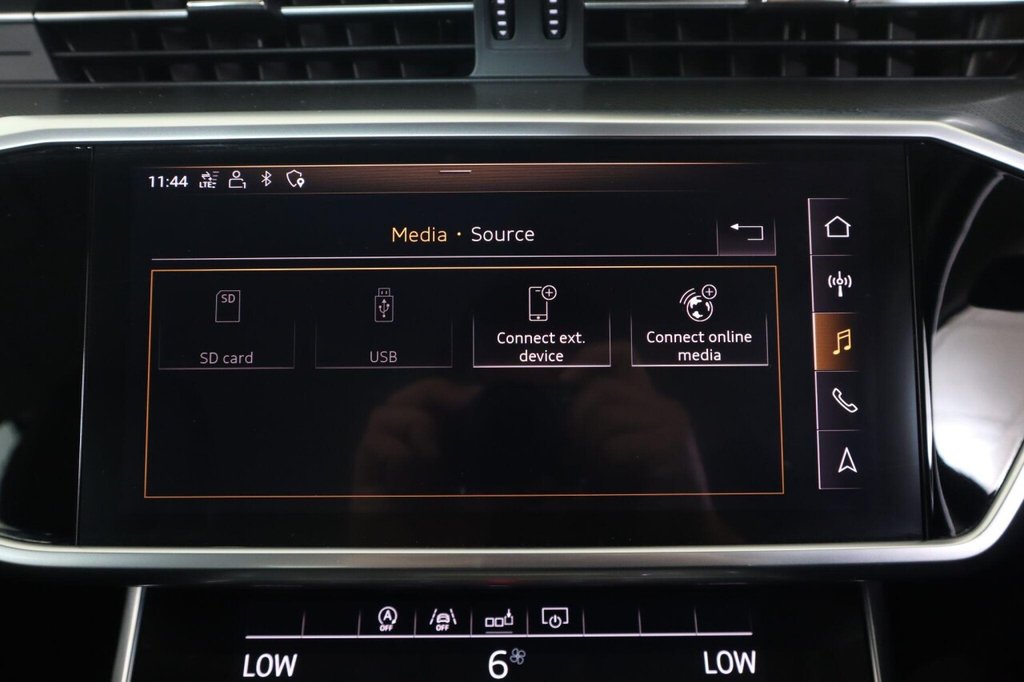 Used Audi A6 Saloon 2018 for sale - 76098243: Photo 37