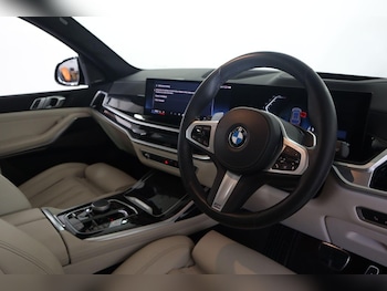 Used BMW X7 2024 for sale - 79266036: Photo
