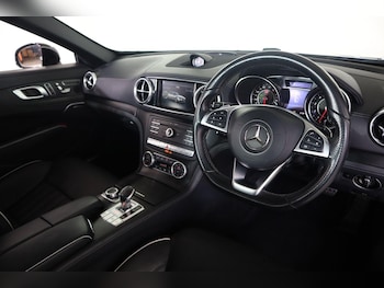 Used Mercedes-Benz SL 2019 for sale - 79233898: Photo