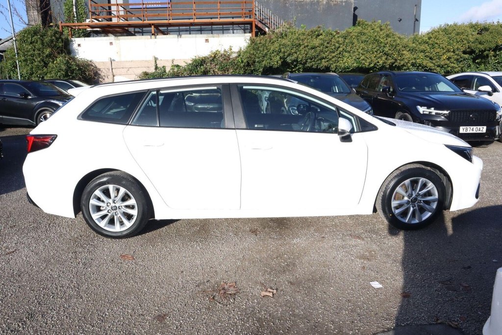 Used Toyota Corolla 2023 for sale - 76570227: Photo 10