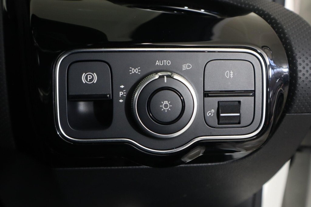 Used Mercedes-Benz A-Class 2021 for sale - 76406602: Photo 23