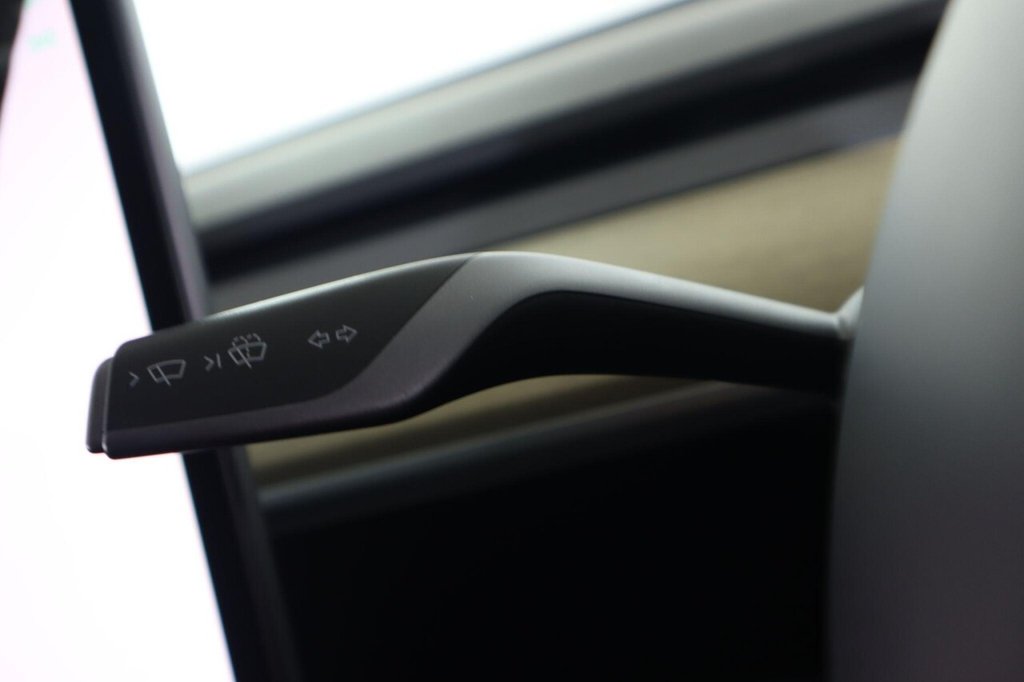 Used Tesla Model Y 2023 for sale - 77583718: Photo 20