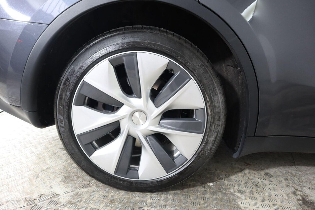 Used Tesla Model Y 2023 for sale - 76368003: Photo 23